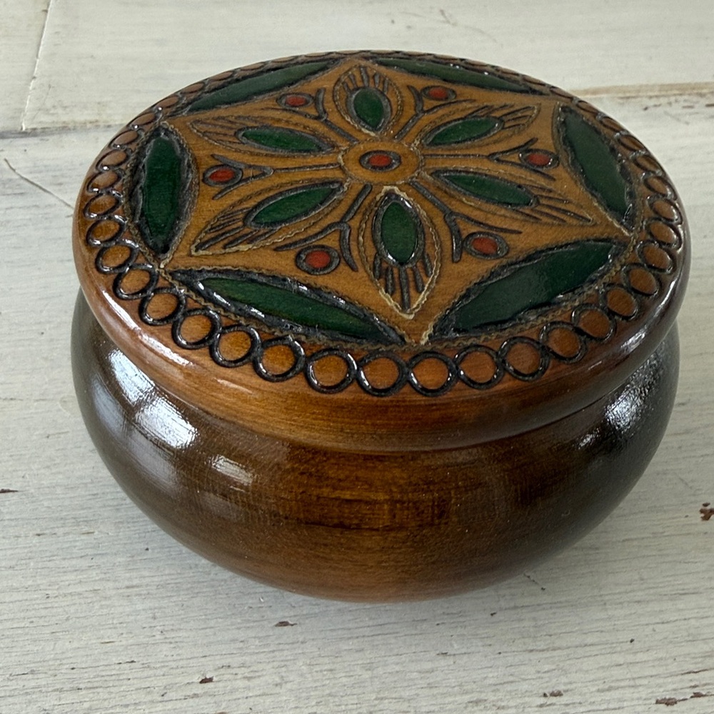 Vintage Polish Folk Art Hand-Carved Wooden  Round Trinket Box